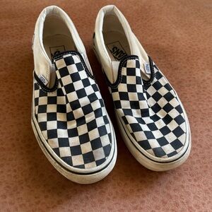 Platform checkerboard vans